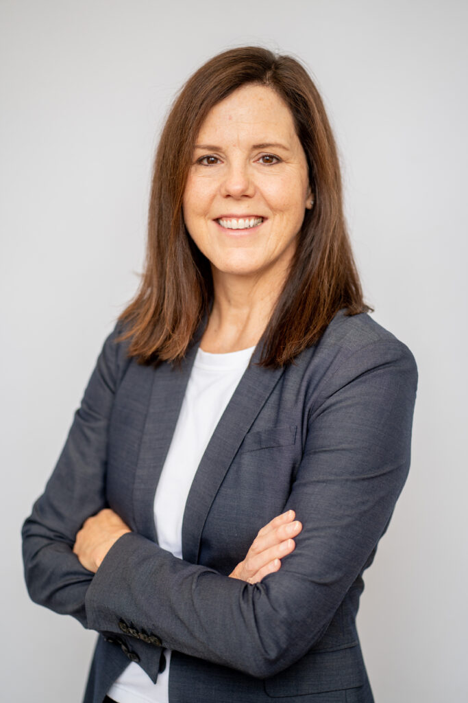 Nancy Elliott, Barrister & Solicitor, Certified Specialist in Citizenship & Immigration Law at Elliott Law Professional Corporation